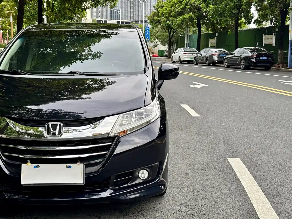 Odyssey Facelift 2.4 L Smart Enjoyment