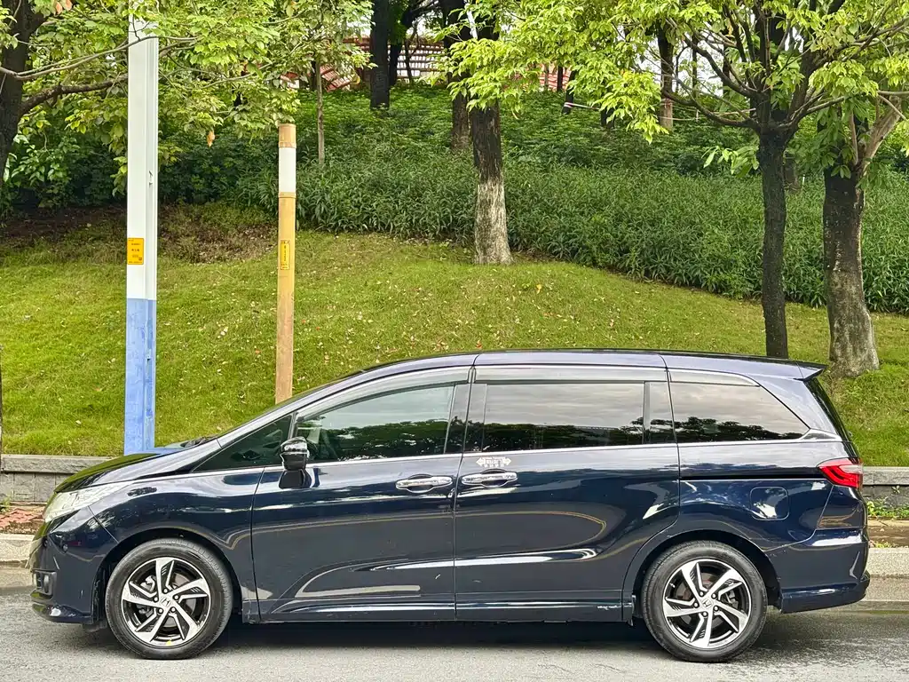 Odyssey Facelift 2.4 L Smart Enjoyment