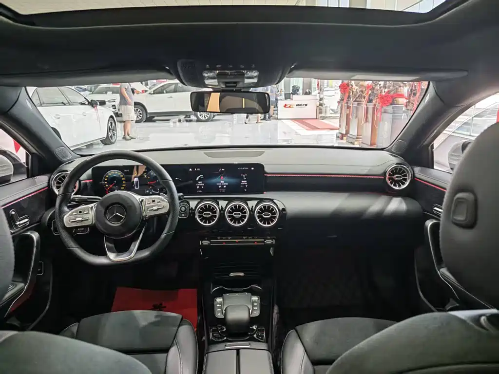 Mercedes-Benz A-Class A 200 L Sport Sedan Fashion