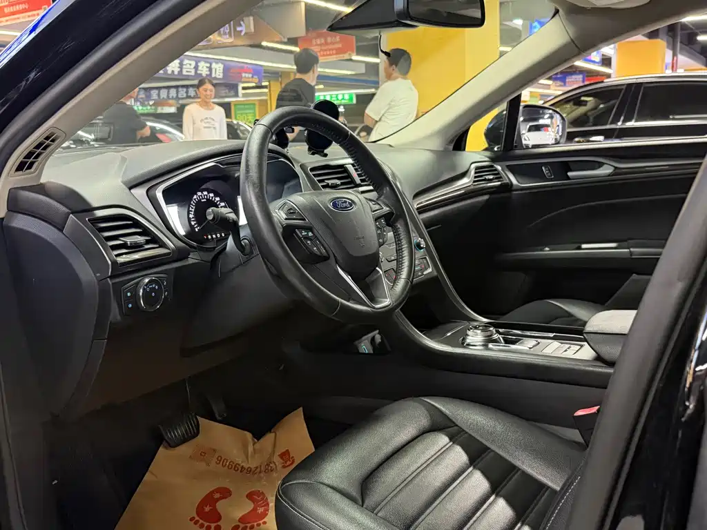 Mondeo EcoBoost 180 Smart Control Luxury CN-V