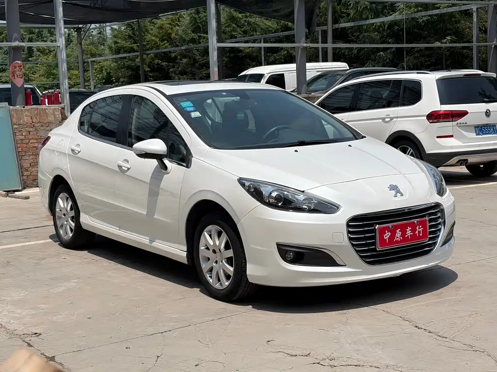Peugeot 308 Pleasure Classic 1.6 L Auto Style