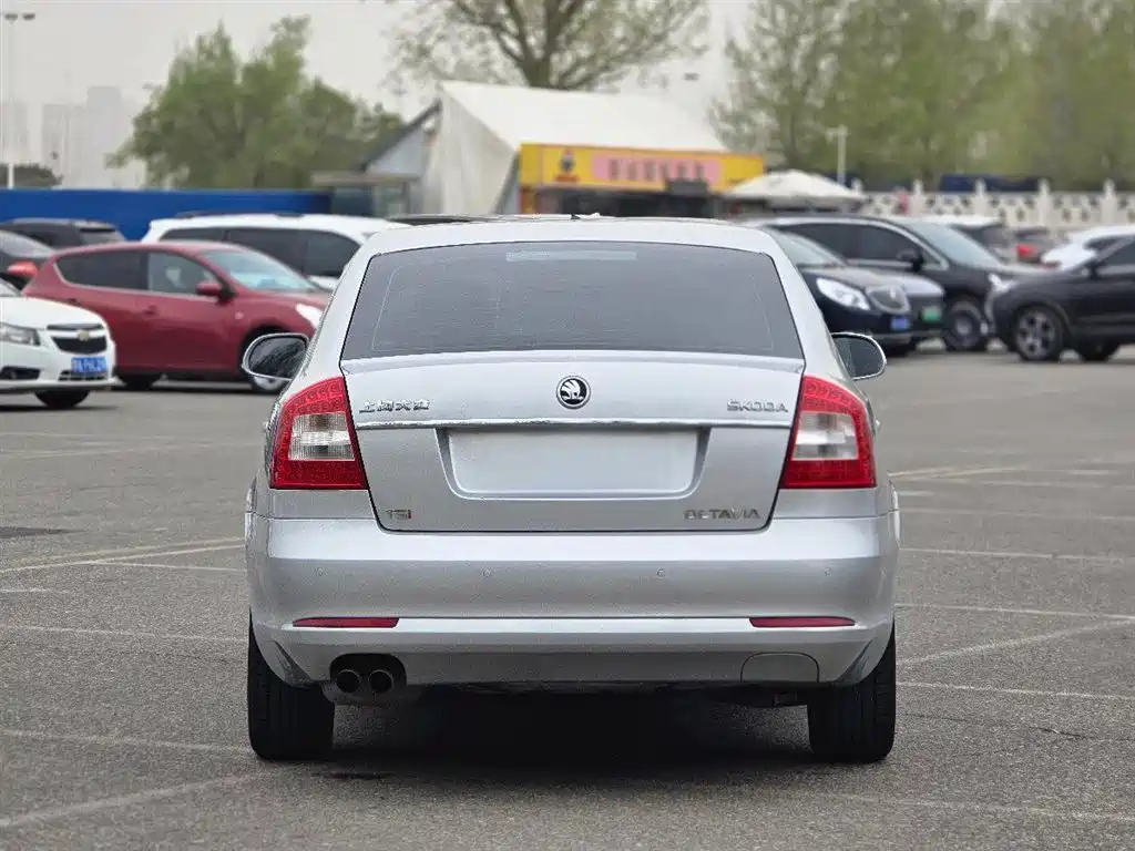 Octavia 明锐 2014款 1.4 TSI DSG逸俊版