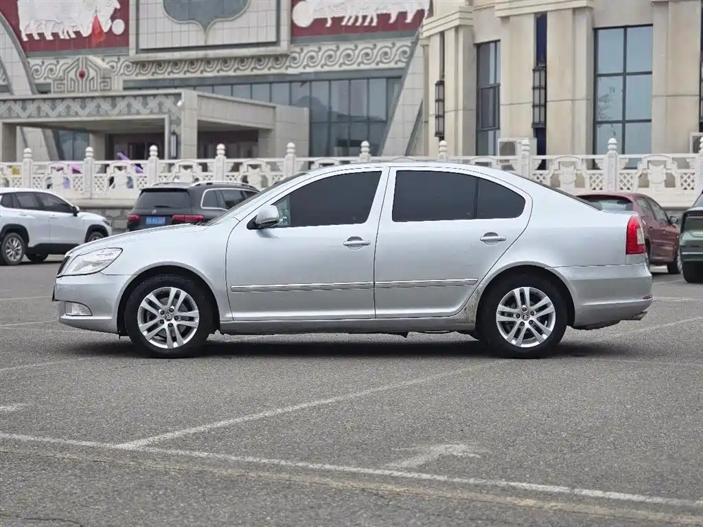 Octavia 明锐 2014款 1.4 TSI DSG逸俊版