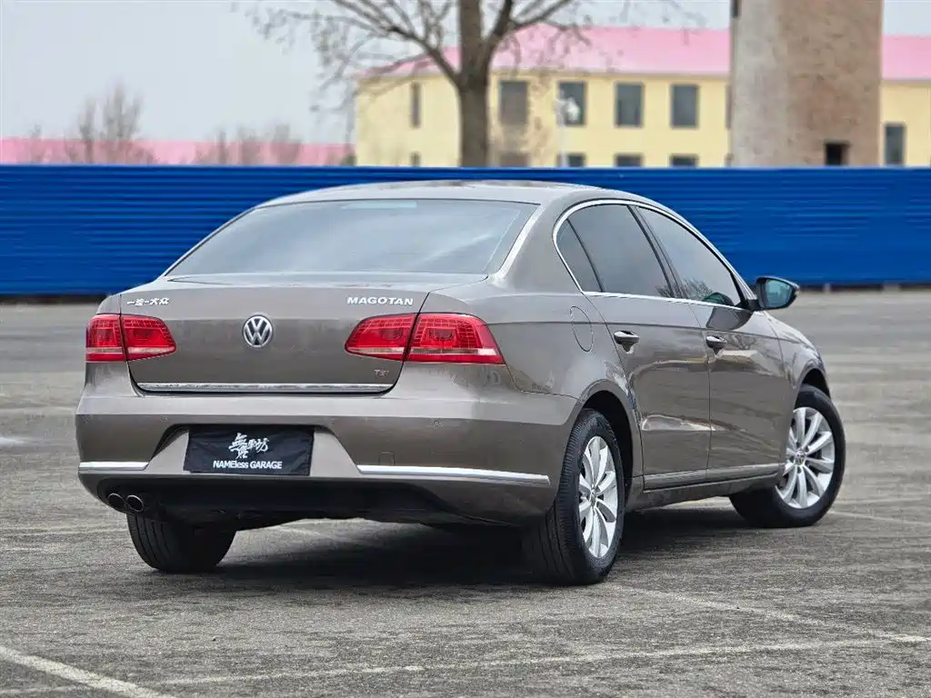 Magotan 1.8 TSI Leading