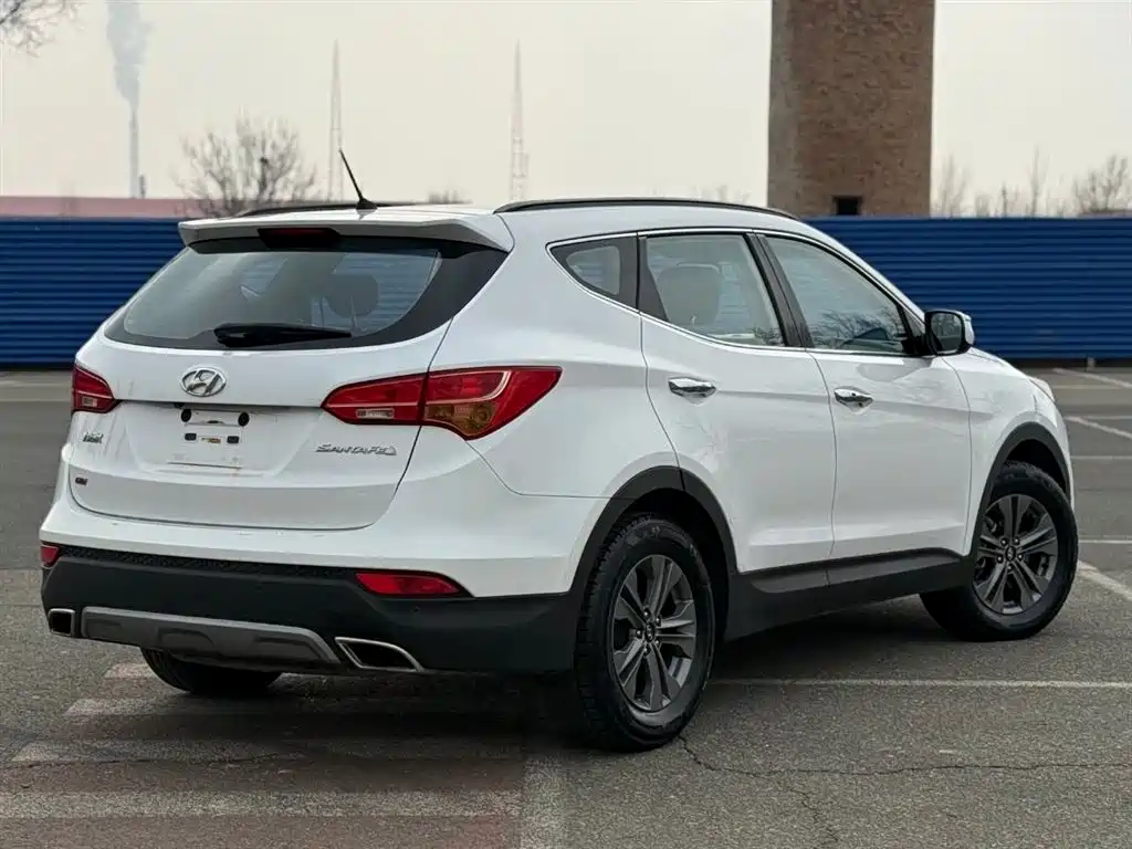 Santa Fe 2.4 L Auto 2 WD Intelligent