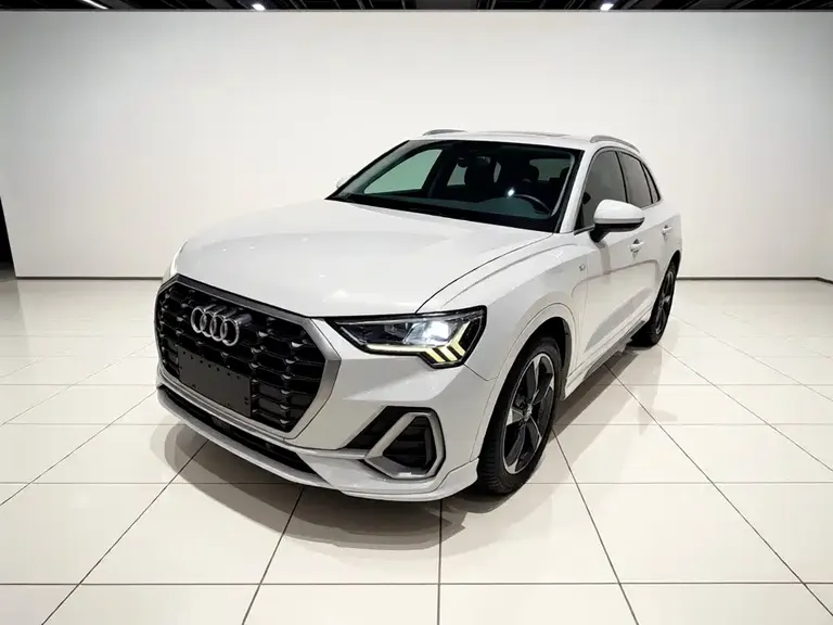 Audi Q3 35 TFSI Fashion Dynamic