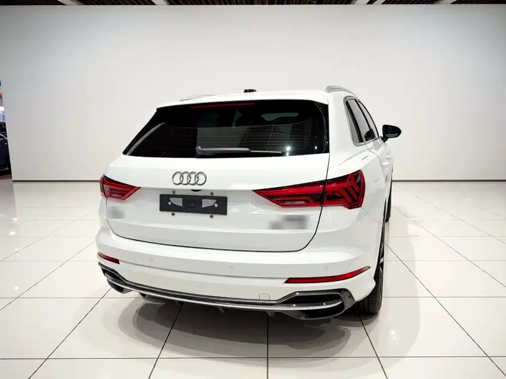 Audi Q3 35 TFSI Fashion Dynamic