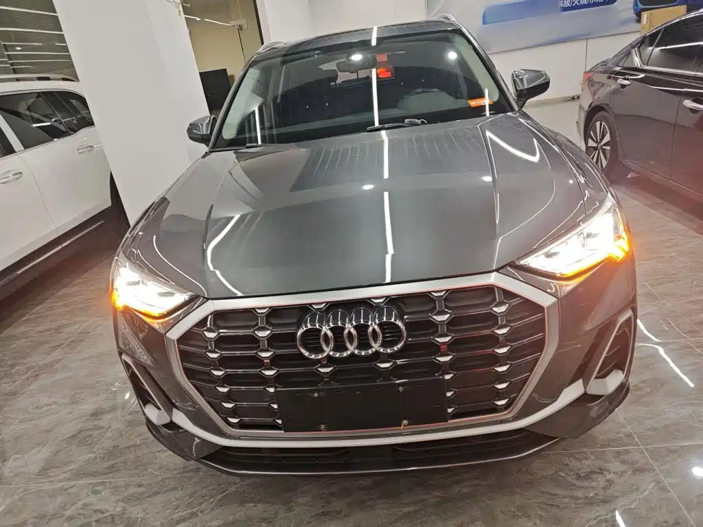 Audi Q3 35 TFSI Fashion Dynamic