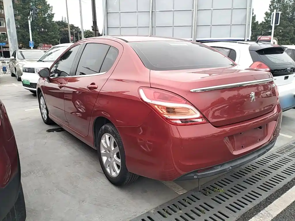 Peugeot 308 Pleasure Classic 1.6 L Manual Superior Style