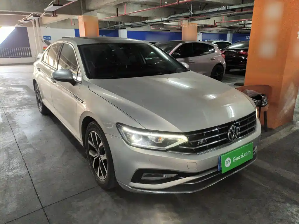 Magotan 330 TSI DSG Leading