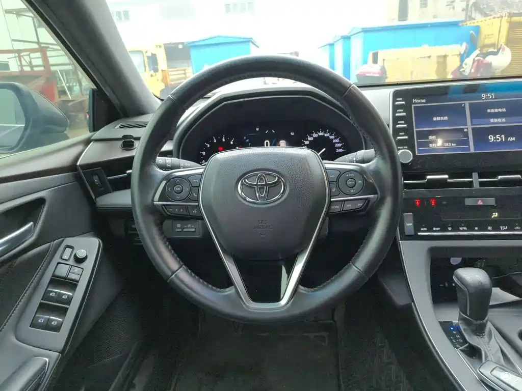 Avalon 2.5 L Luxury