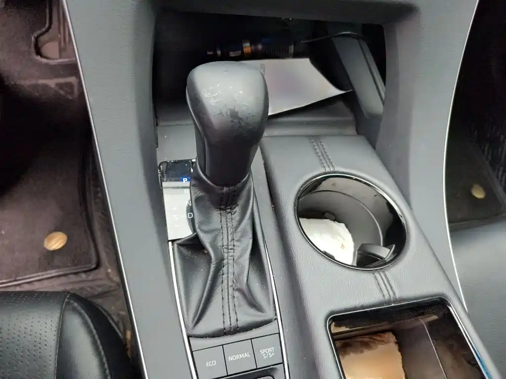 Avalon 2.5 L Luxury
