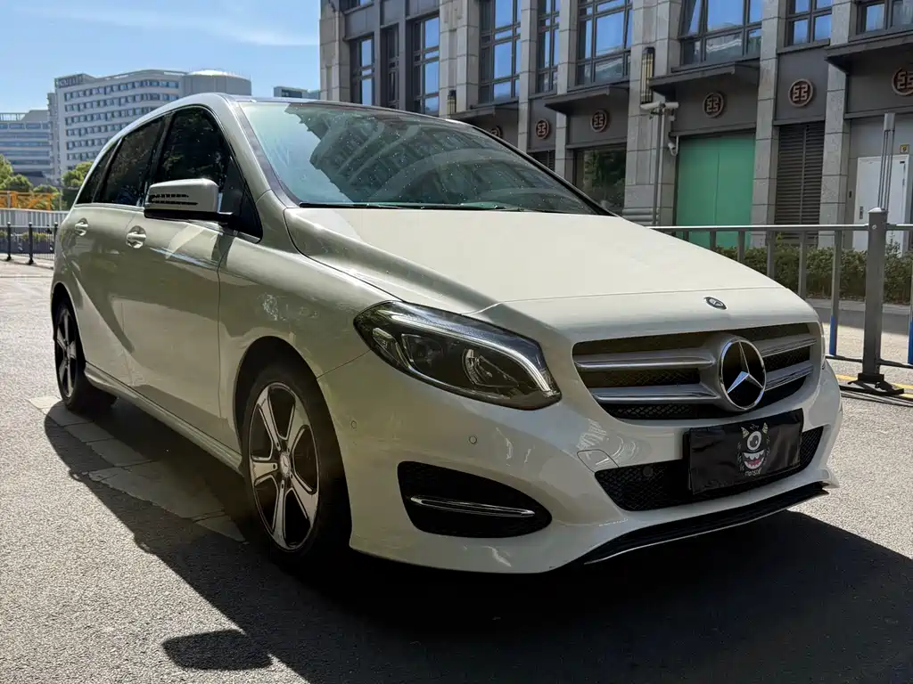 Mercedes-Benz B-Class B 200 Fashion