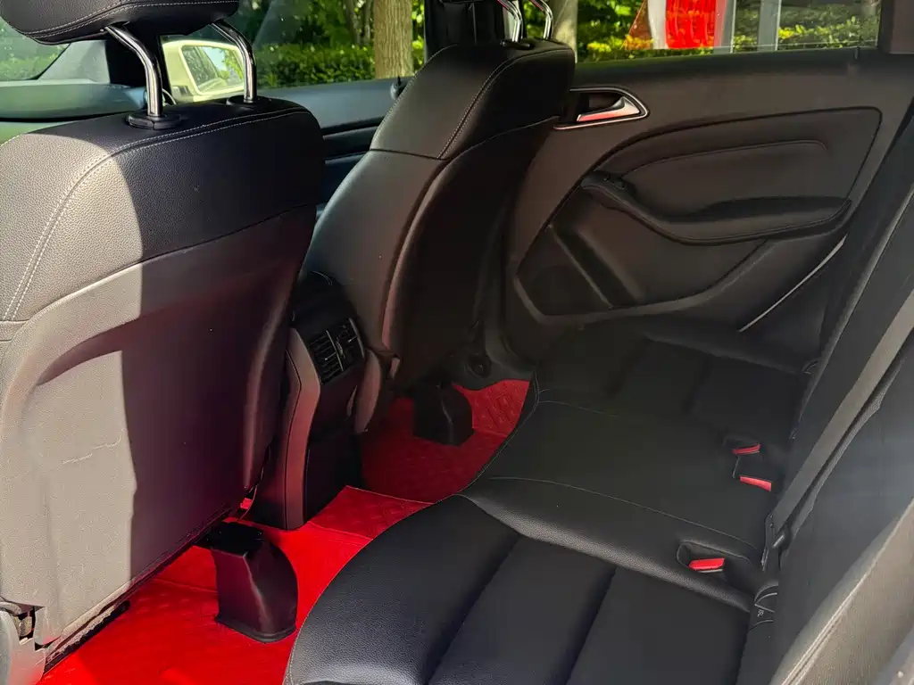 Mercedes-Benz B-Class B 200 Fashion