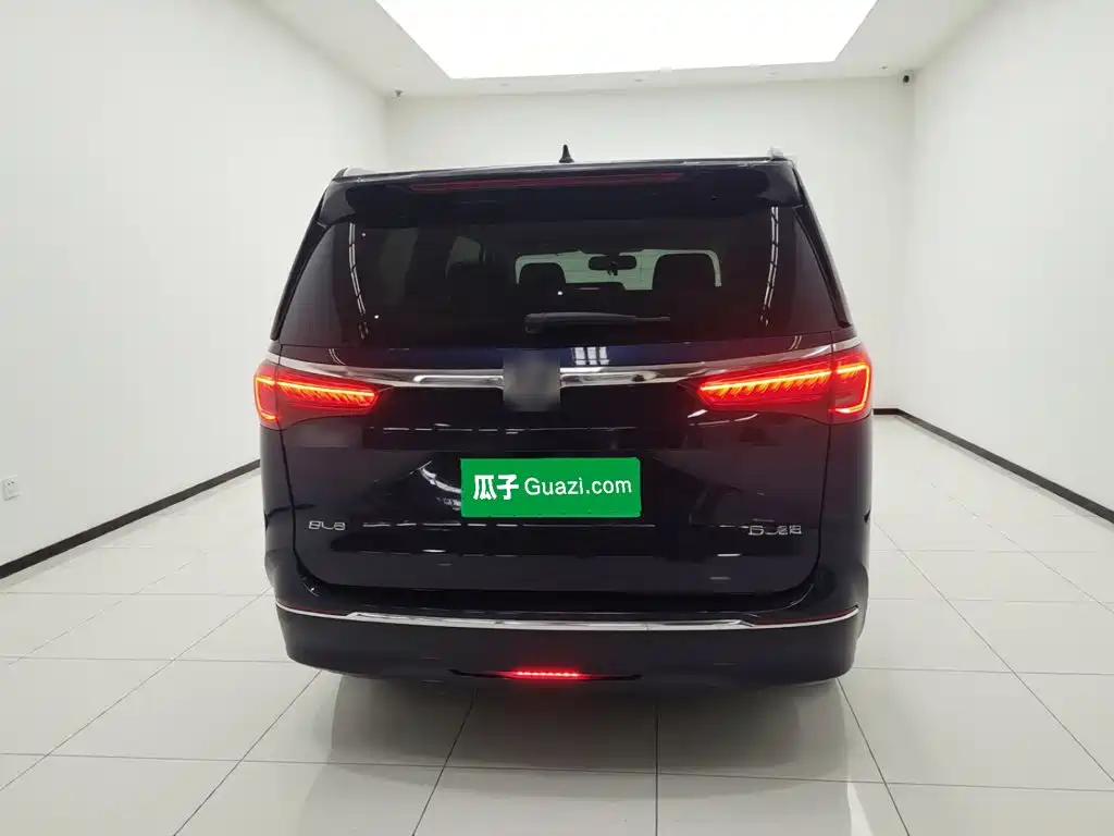 Buick GL8 Avenir Avenir 4-seat Noble Ceremony