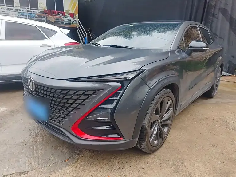 Changan UNI-T 1.5 T Distinguished