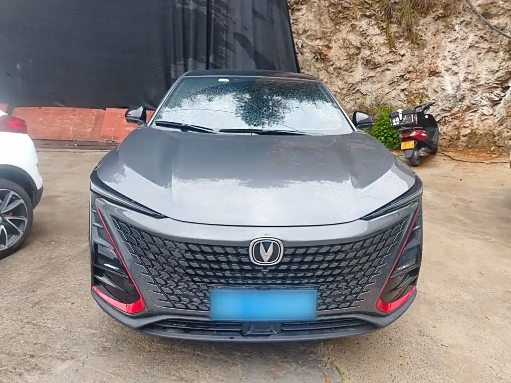 Changan UNI-T 1.5 T Distinguished