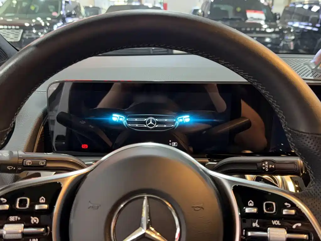 Mercedes-Benz GLB GLB 200 4 MATIC