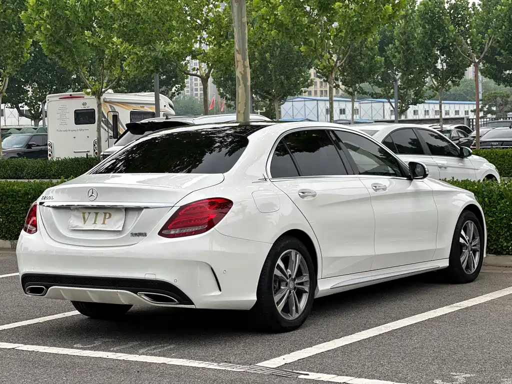 Mercedes-Benz C-Class C 200 L Sport
