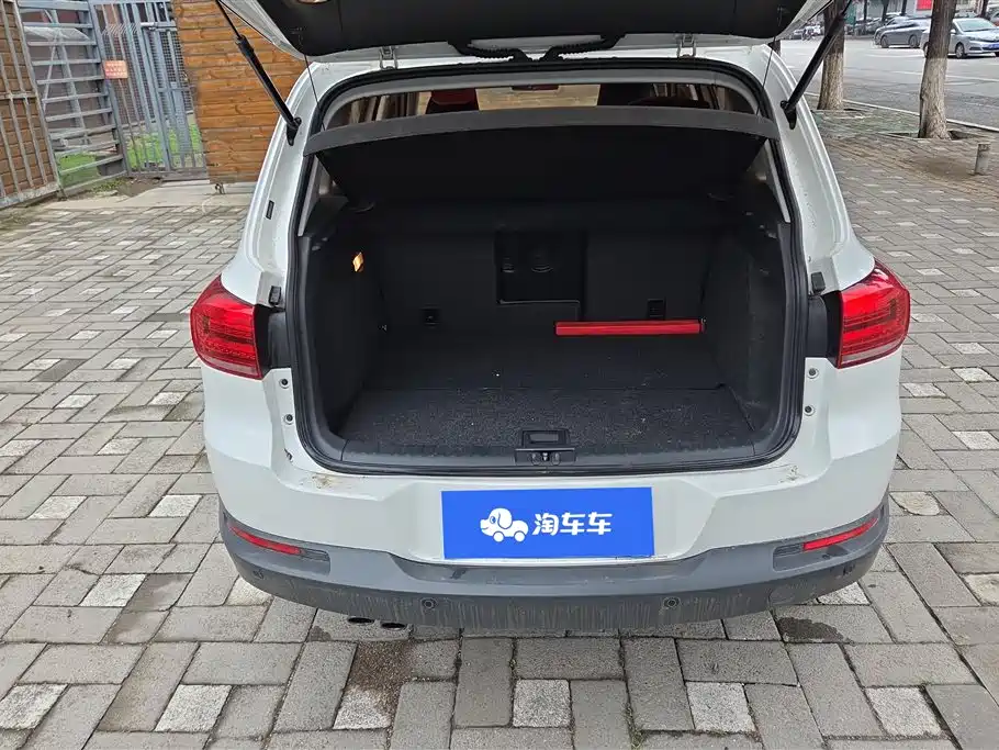 Tiguan 300 TSI Auto 4 WD Style Vision