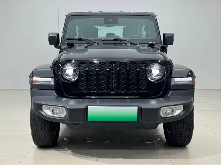 Jeep Wrangler NEV 4-door 2.0 T 4 xe Sahara Fluorescent Yellow Limited