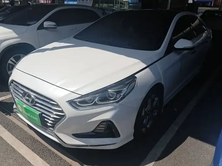 Hyundai Sonata 1.6 T GLS Intelligent CN-V