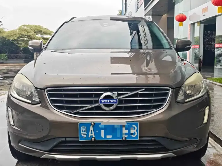 Volvo XC60 T5 Smart Travel