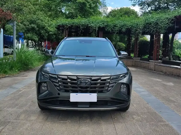 Hyundai Tucson Tucson L 1.5 T DCT LUX Distinguished