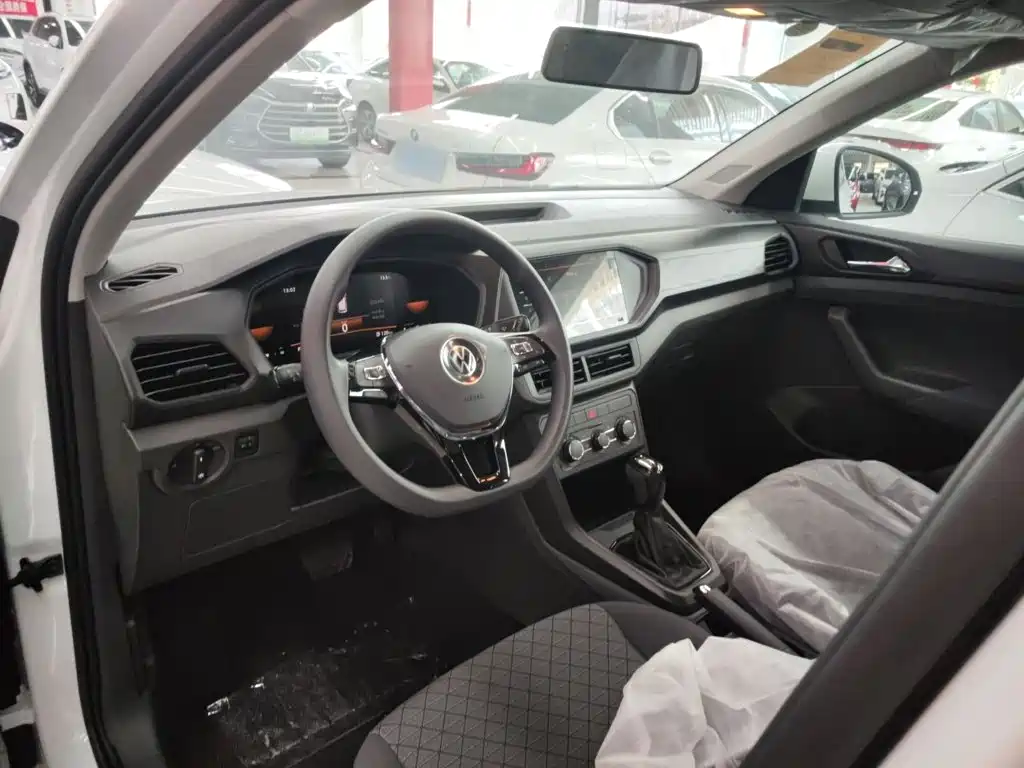 T-Cross Facelift 1.5 L Auto Style