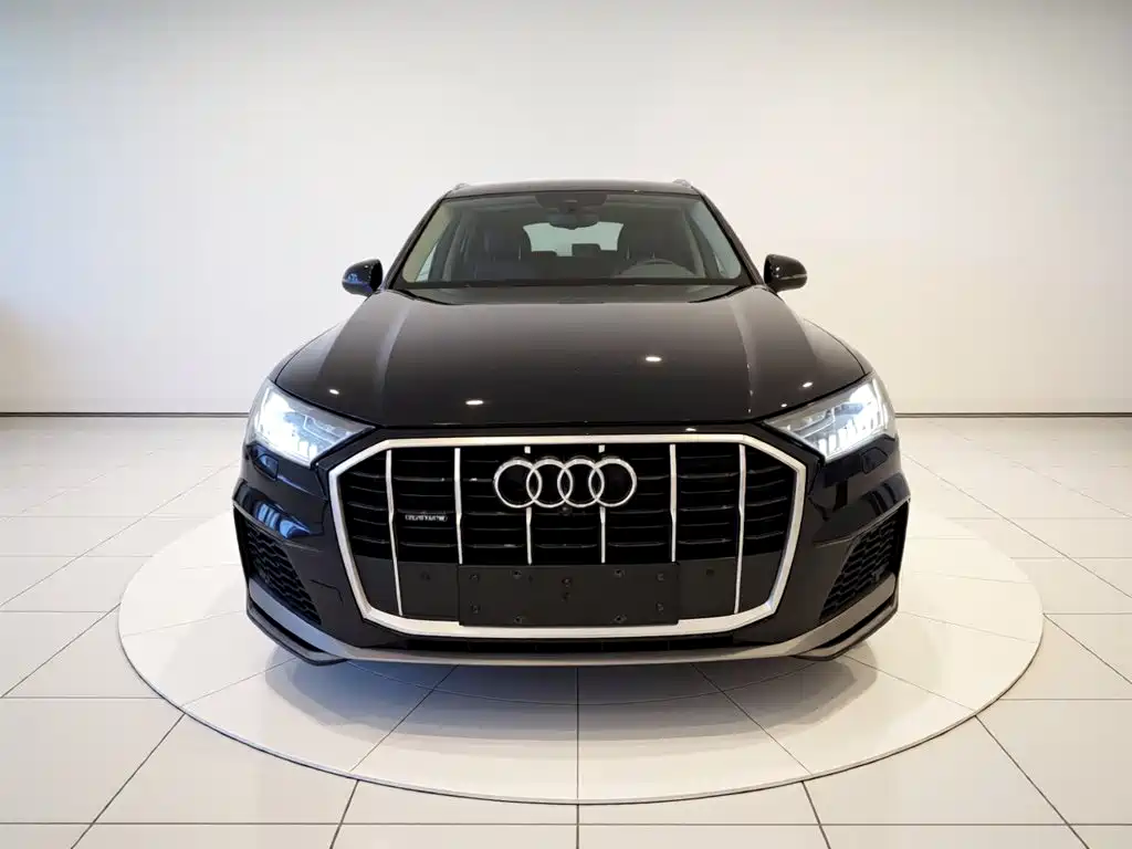 Audi Q7 55 TFSI quattro S line Sport