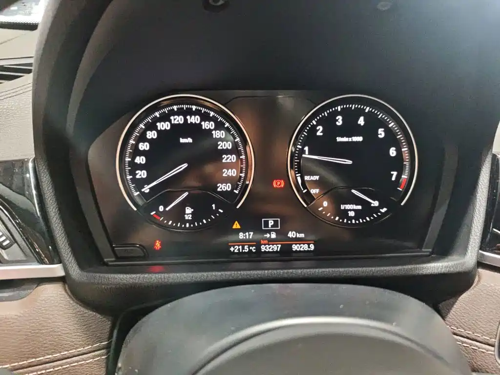 BMW X2 sDrive25 i Leading M Offroad Package