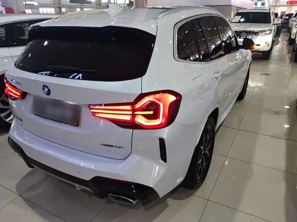 BMW X3 xDrive25 i M Sport Package
