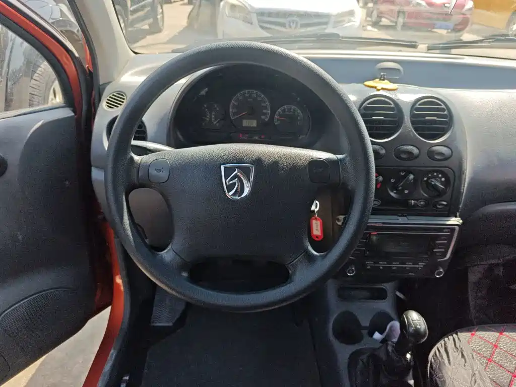 Lechi Facelift 1.0 L Manual P-TEC Standard