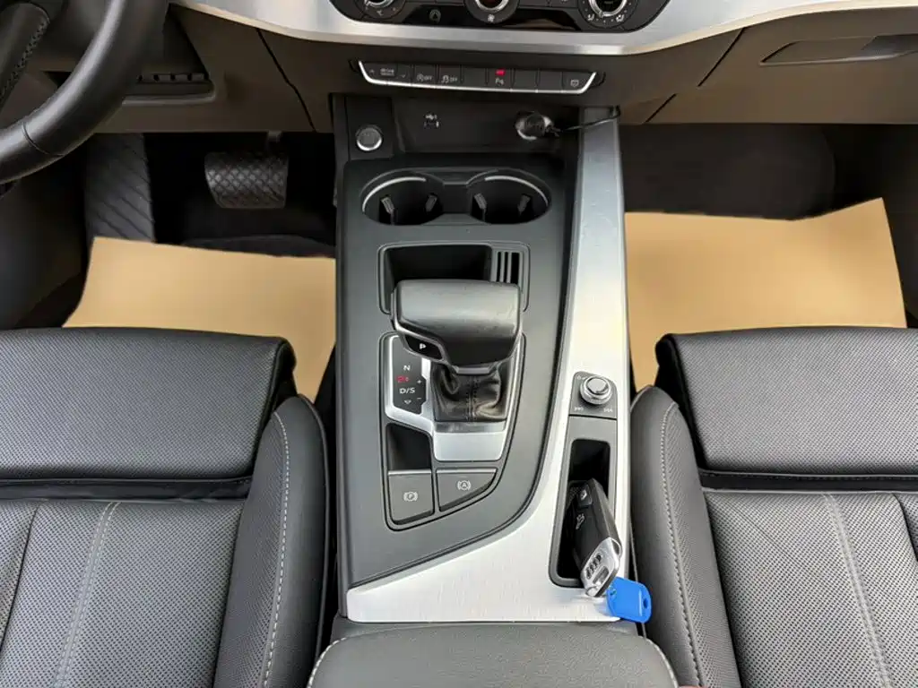 Audi A4 L 40 TFSI Fashion Dynamic