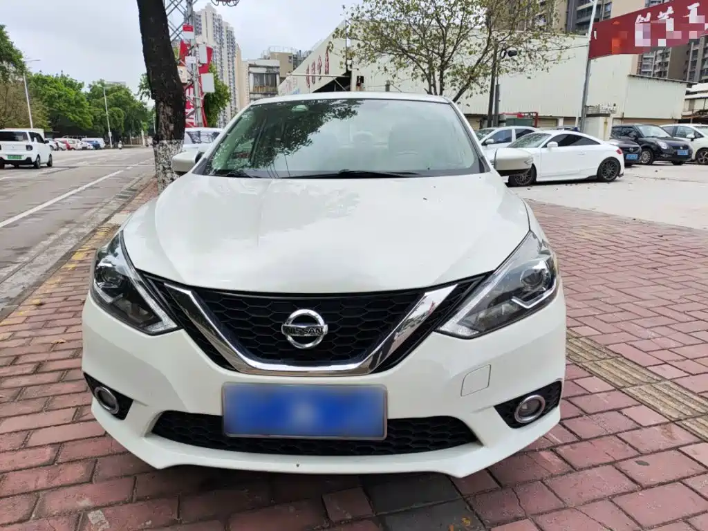 Sylphy 1.6 XV CVT Premium