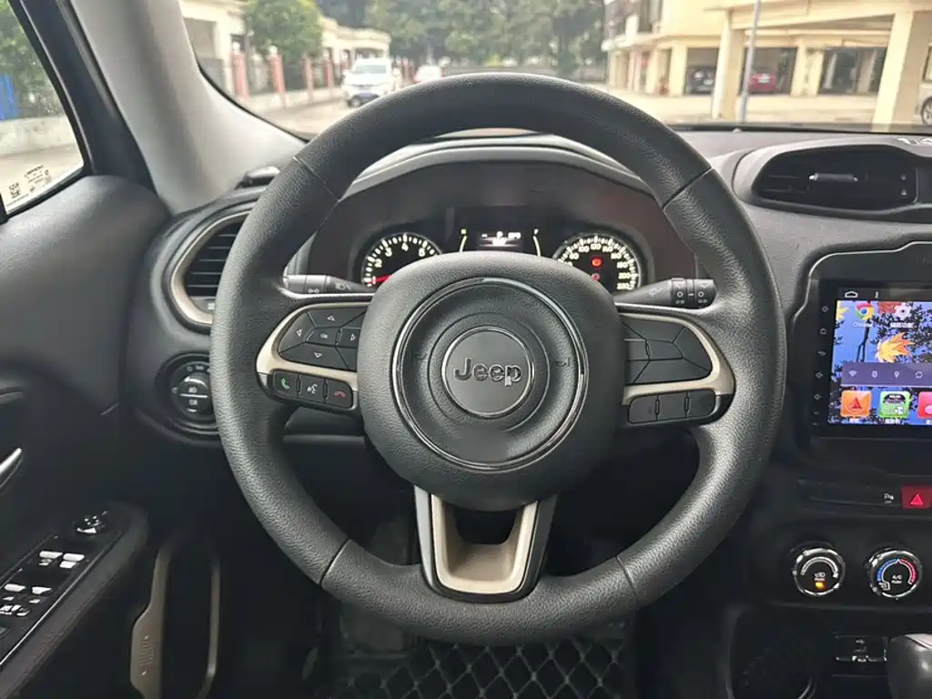 Renegade 1.4 T Auto Power Energy