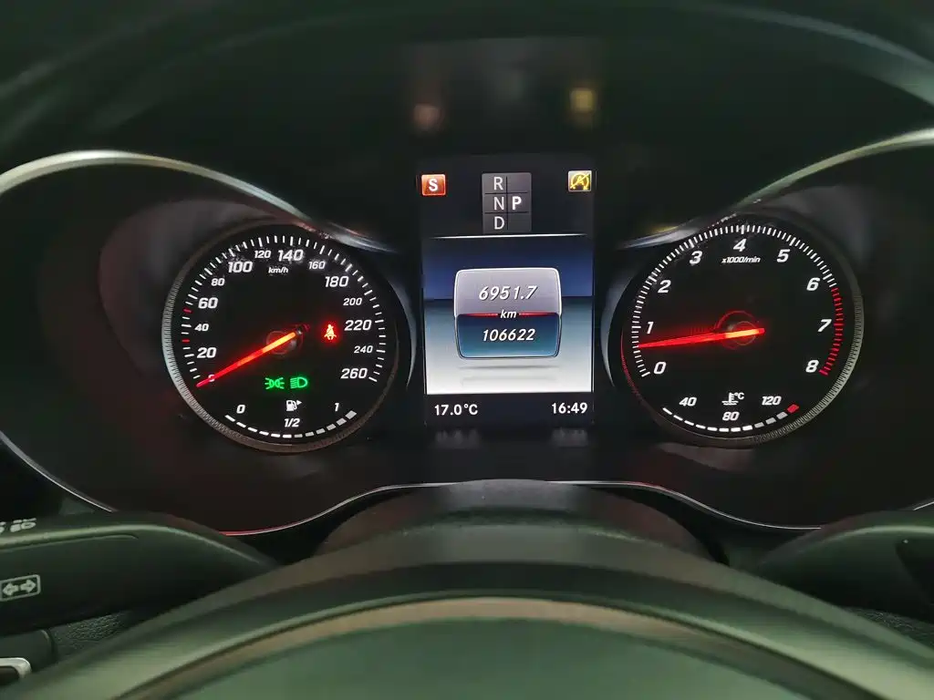 Mercedes-Benz C-Class C 200 L Sport