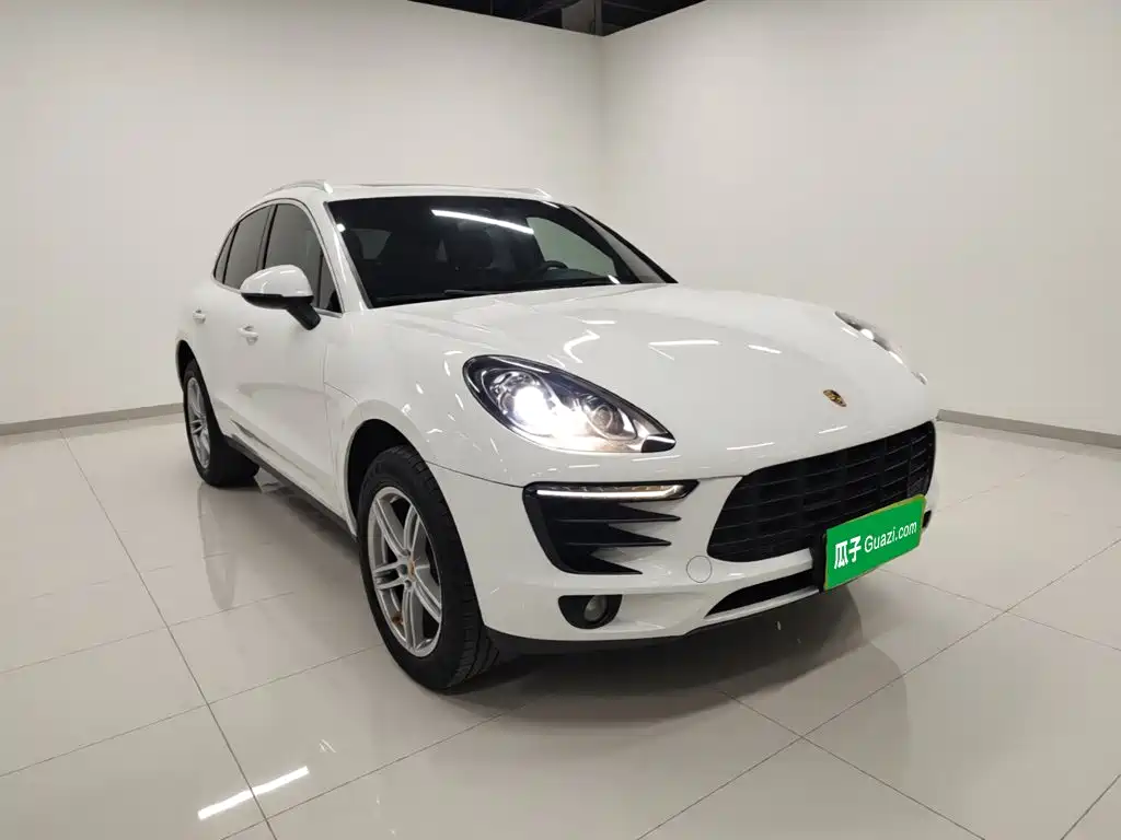 Macan Macan 2.0 T