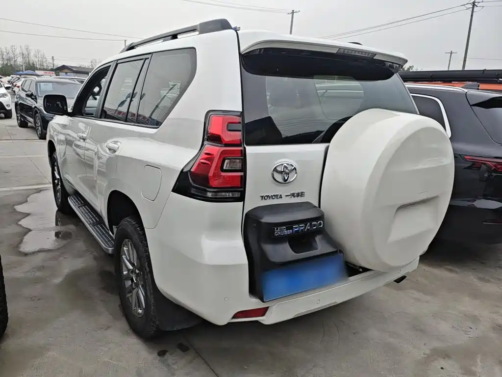 Prado 3.5 L Auto TX-L Rear Spare