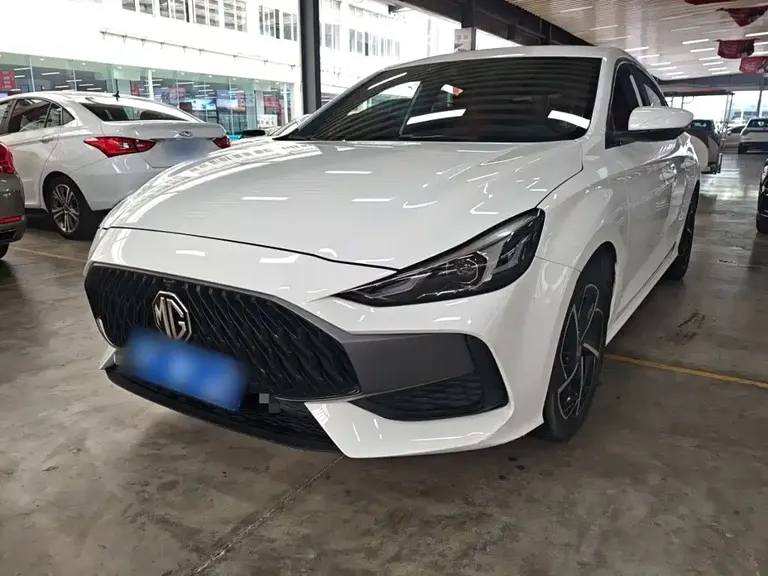 MG5 300 TGI DCT Youth Luxury Flagship