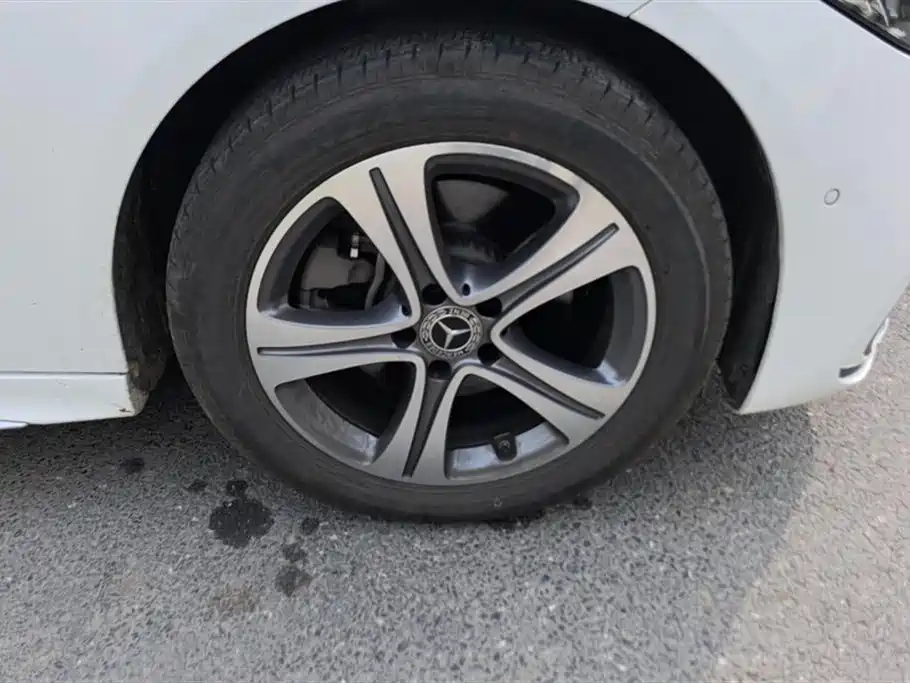 Mercedes-Benz C-Class C 200 L Sport