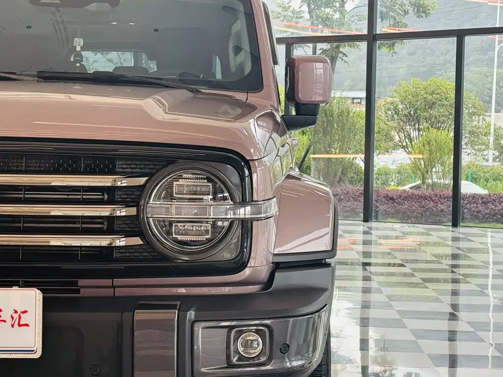 Tank 300 City 2.0 T Very
