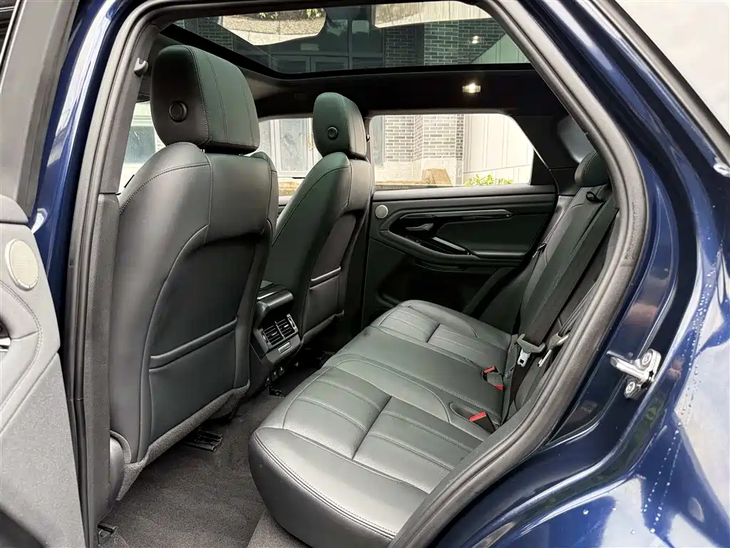 Range Rover Evoque 249 PS R-DYNAMIC SE Sport Tech