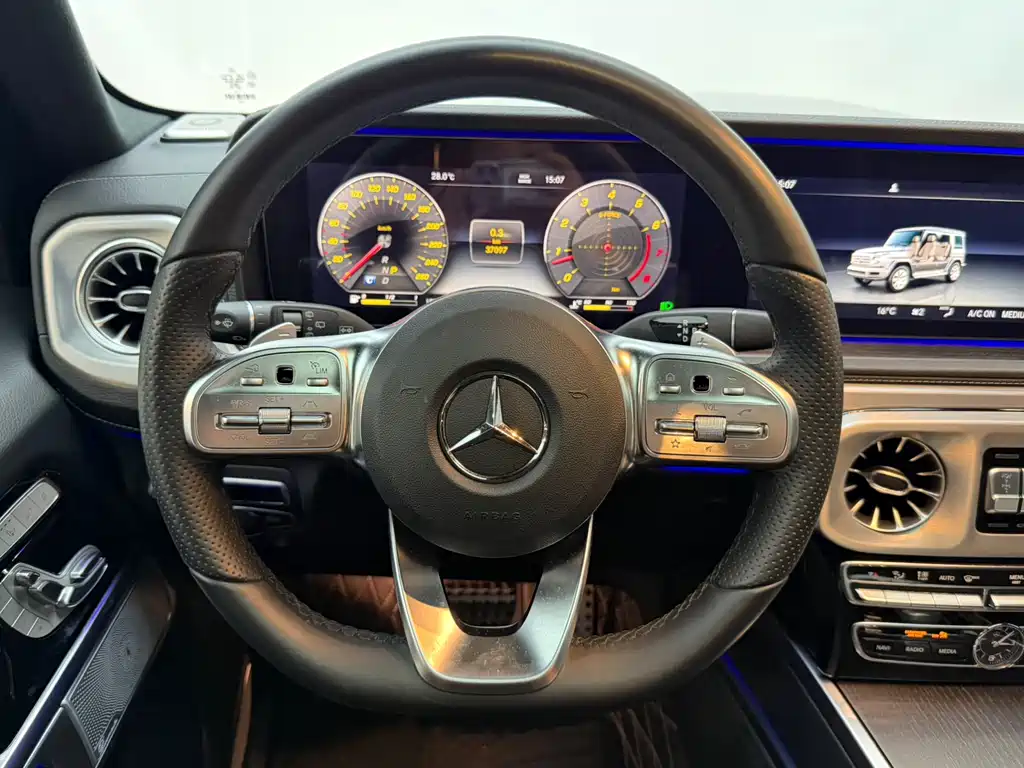 Mercedes-Benz G-Class G 500