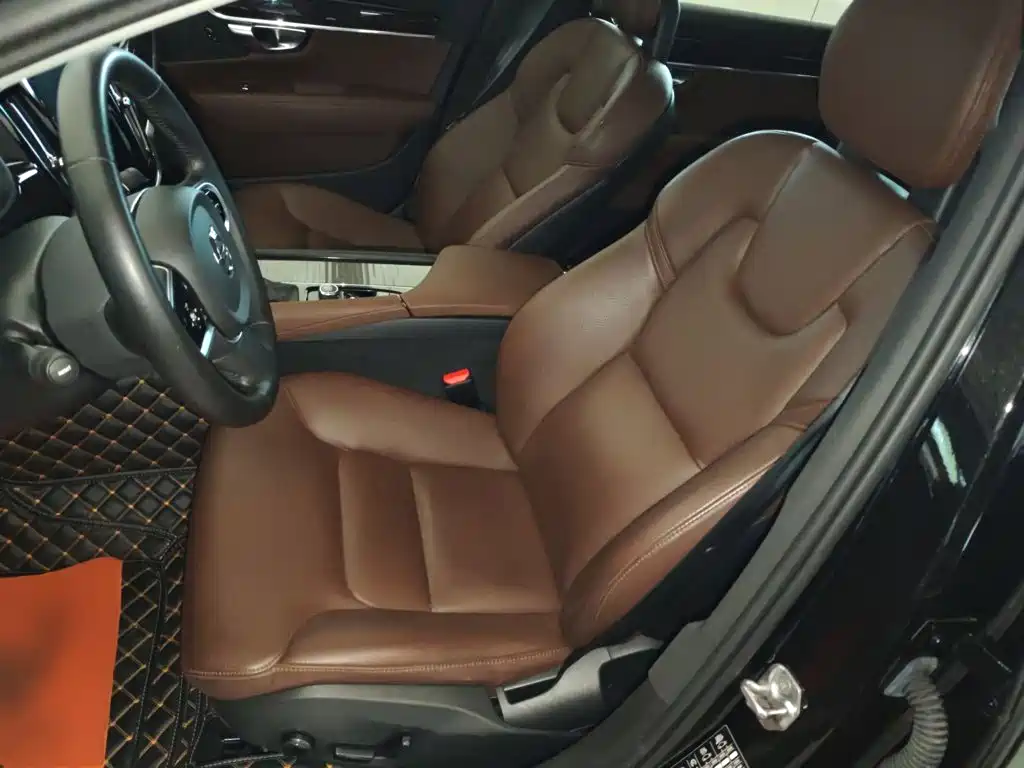 Volvo S90 T5 Smart Vision