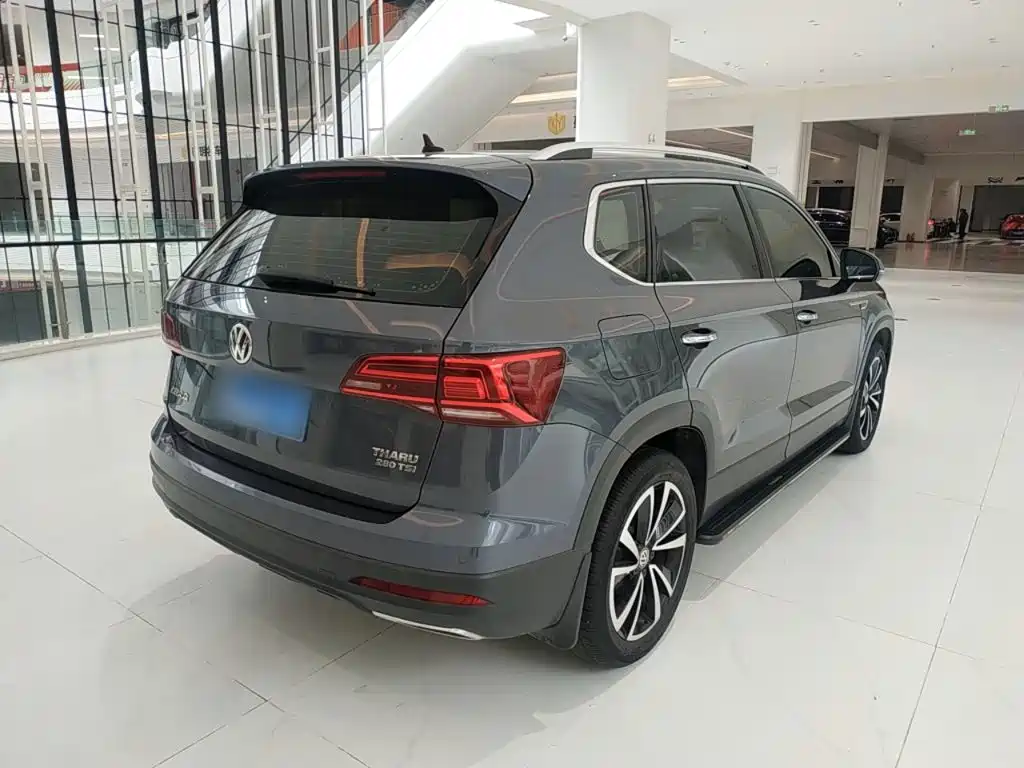 Tharu 280 TSI 2 WD Luxury PLUS CN-VI