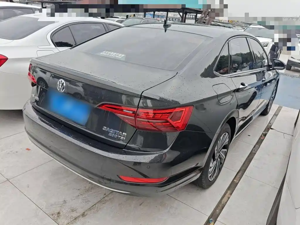 Sagitar 200 TSI DSG Transcend