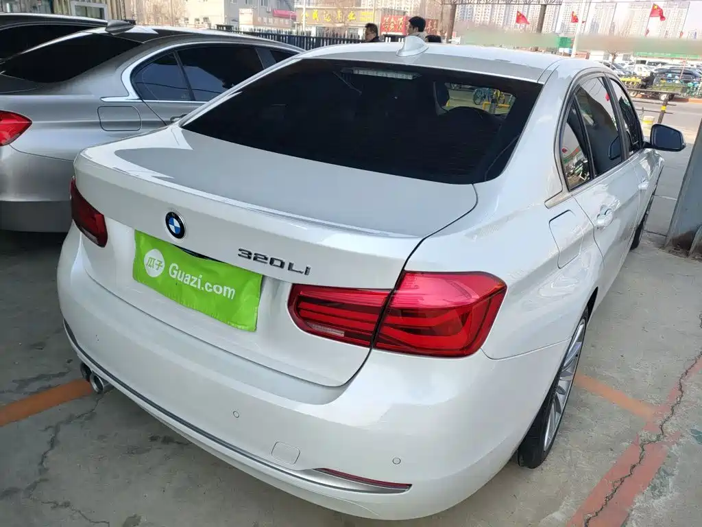 BMW 3 Series 320 Li Fashion