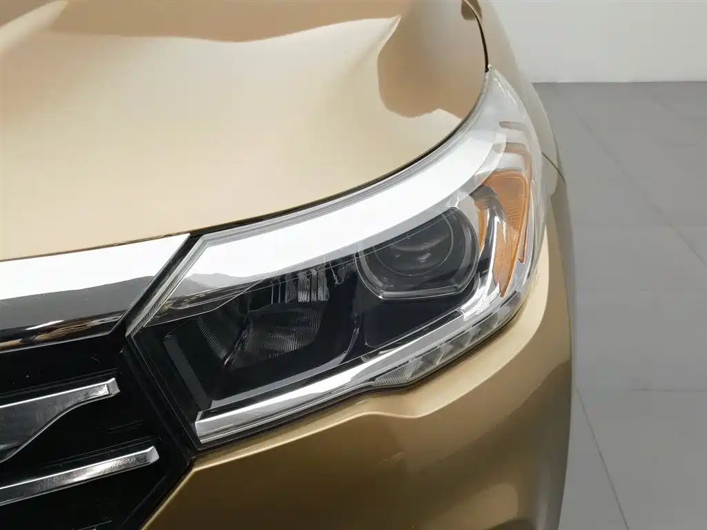 GAC Trumpchi GS4 235 T G-DCT 2 WD Luxury