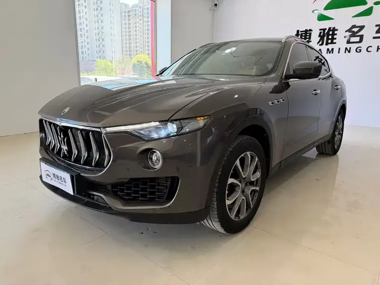Maserati Levante 3.0 T Standard